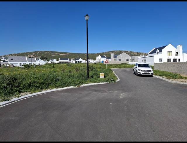 LAND FOR SALE IN HARBOUR LIGHTS